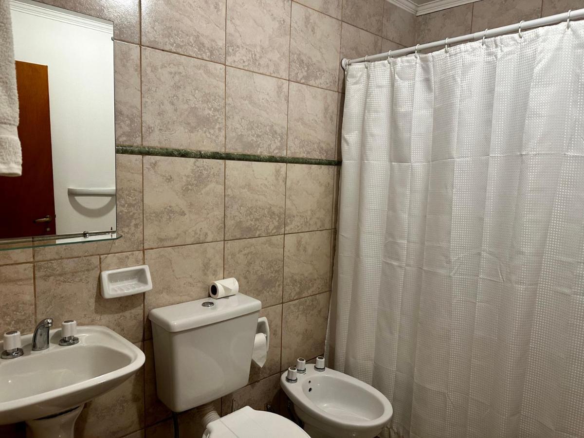 Отель Amancay Hostal Patagonico Эль-Калафате Экстерьер фото